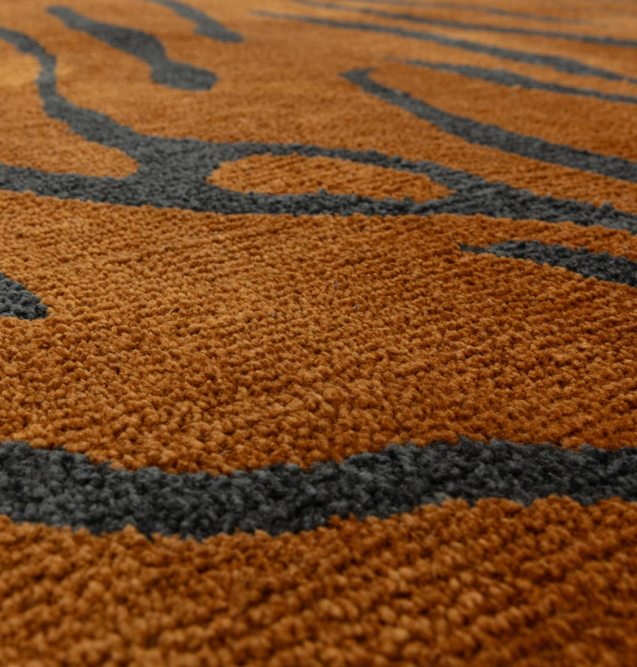 Tapis tissé plat moderne SAVAGE