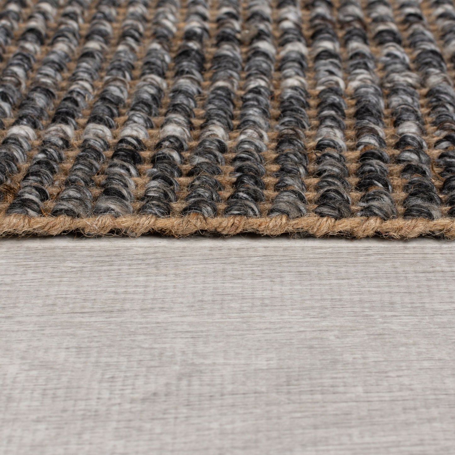 Tapis de salon en jute MOTTA