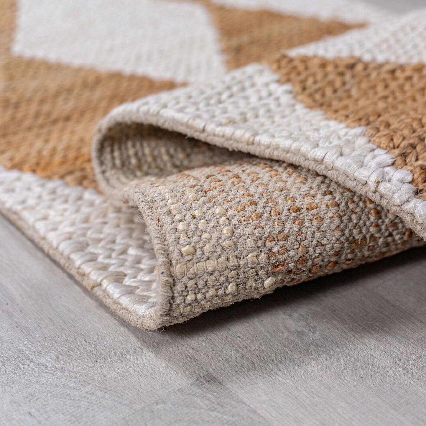 Tapis de salon et chambre pure jute BALY