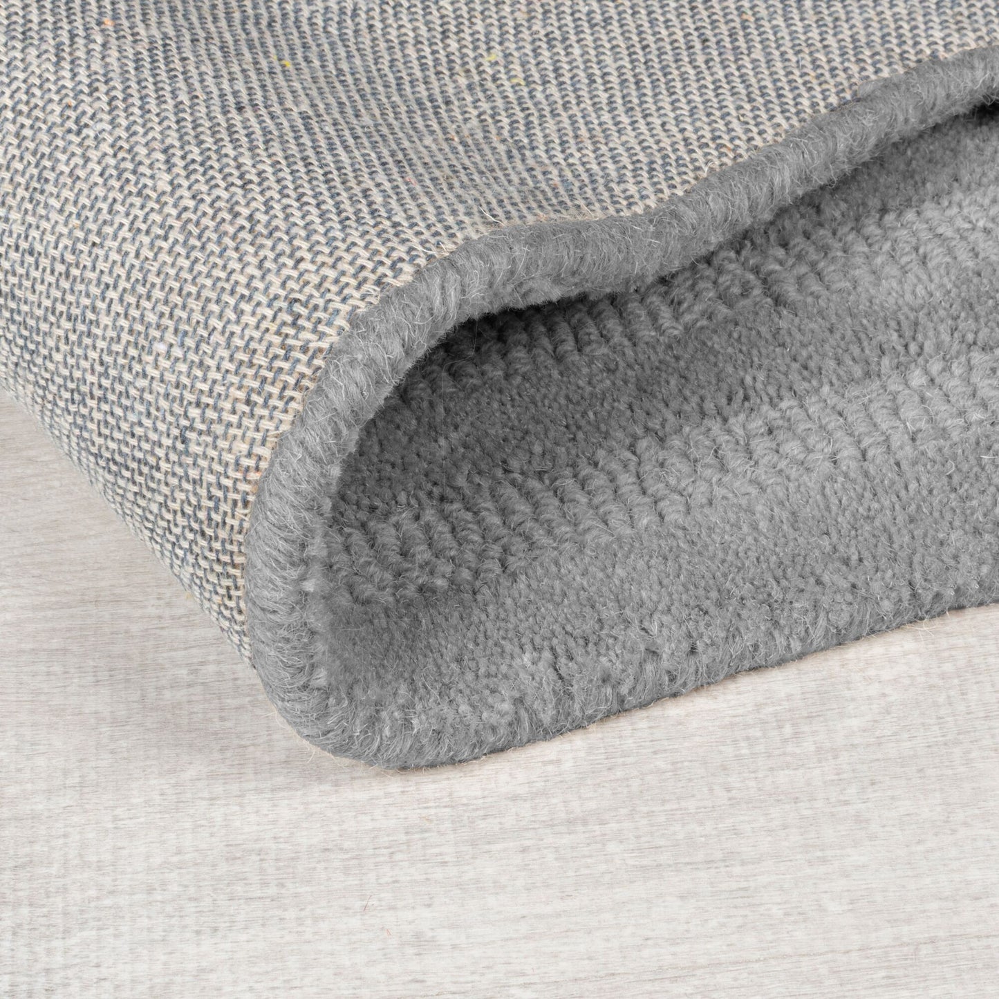 Tapis de salon et chambre pure laine SERENE