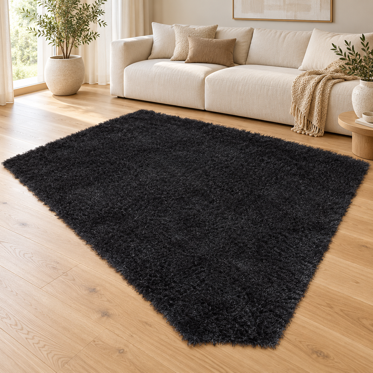Tapis de salon Moderne poils longs DONNA Noir dans un salon élégant
