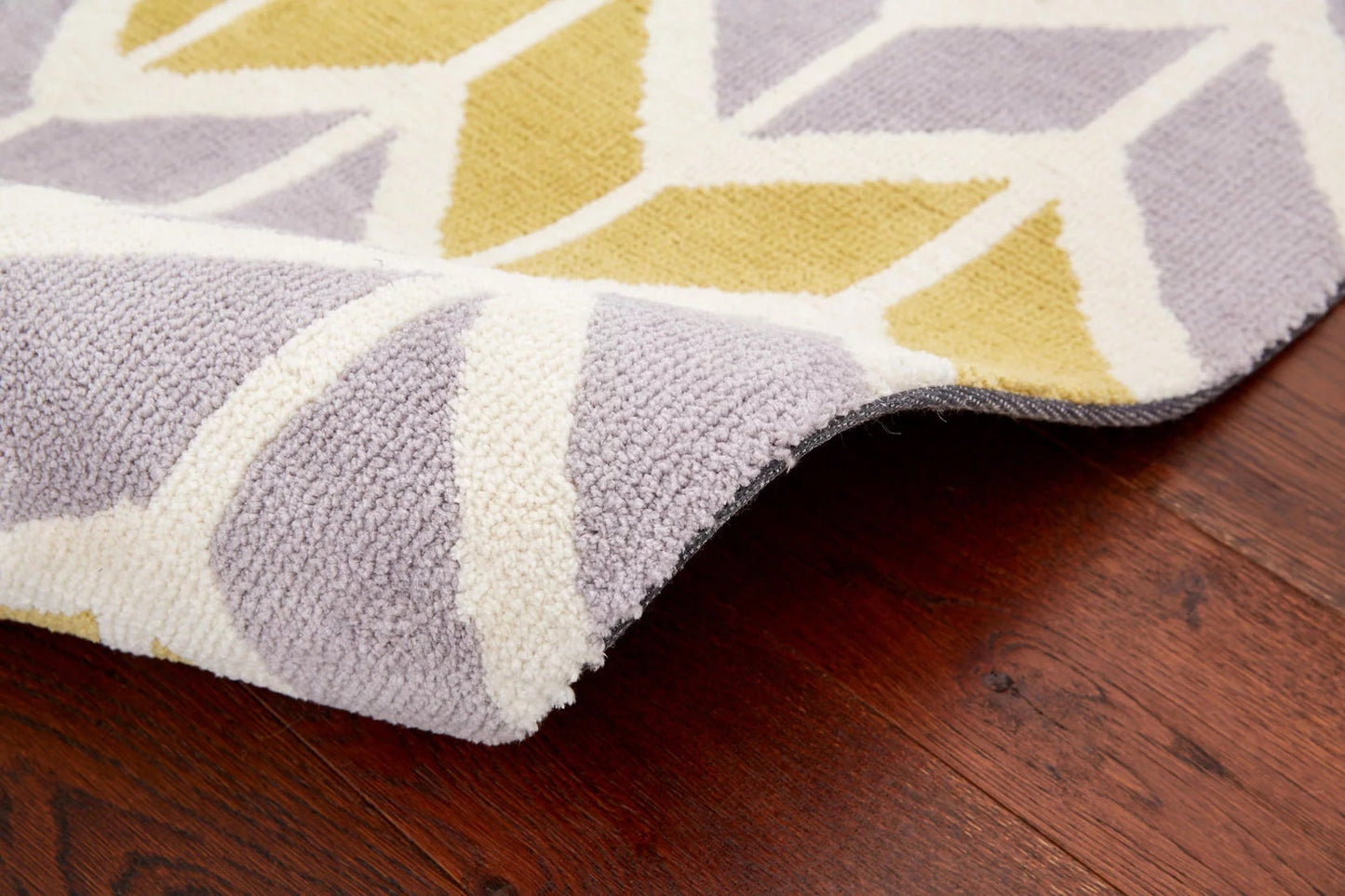 Tapis Salon Moderne Design GEOX Chevron Lemon - Novatrend
