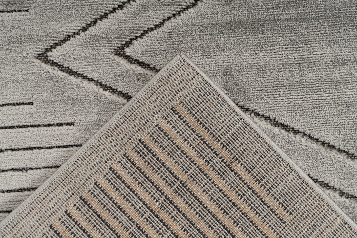 Tapis de salon moderne et design MATILDA