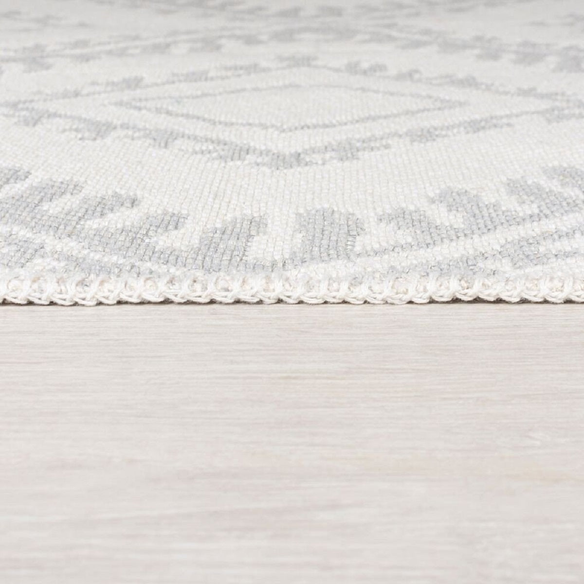Tapis moderne en coton recyclé EXILA