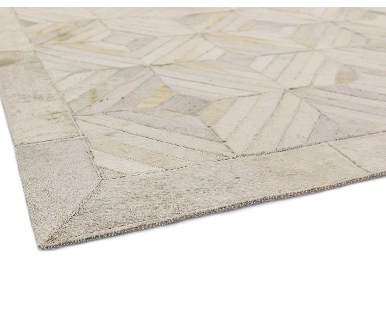 Tapis Salon Luxe Cuir de Vache PAMPA Parquet - Novatrend