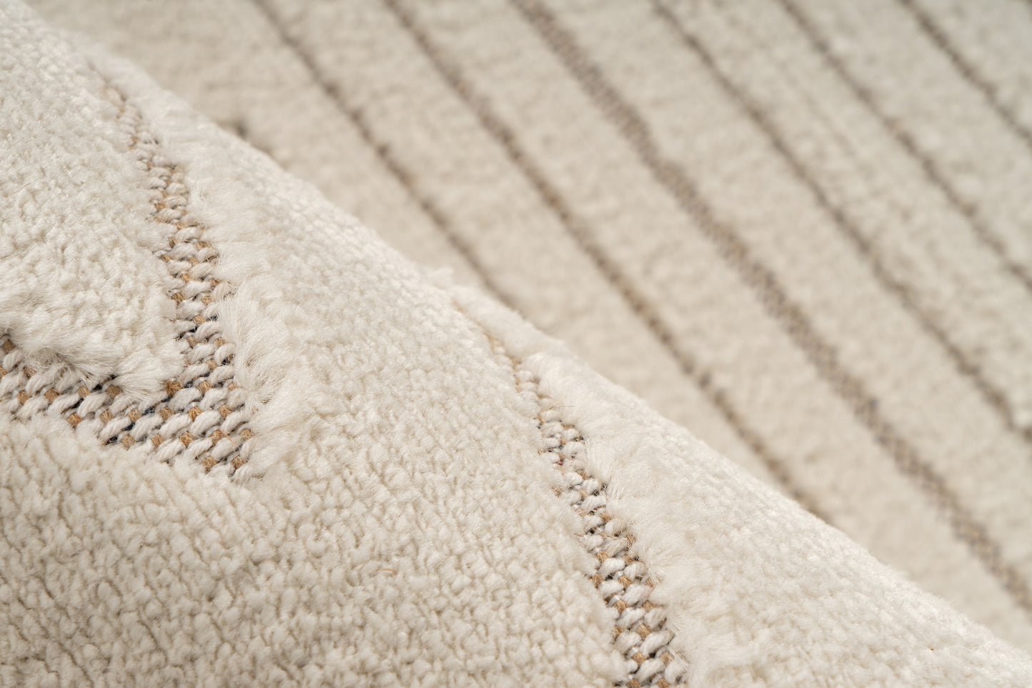 Tapis de salon moderne et design MATILDA