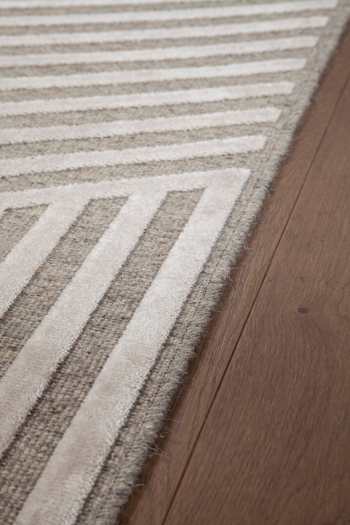 BELGRAVIA Modern Living Room Rug 