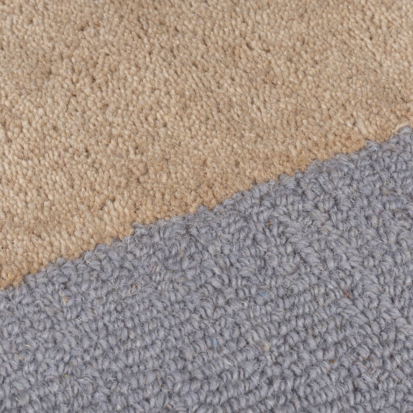Tapis de chambre et salon en laine CONIC