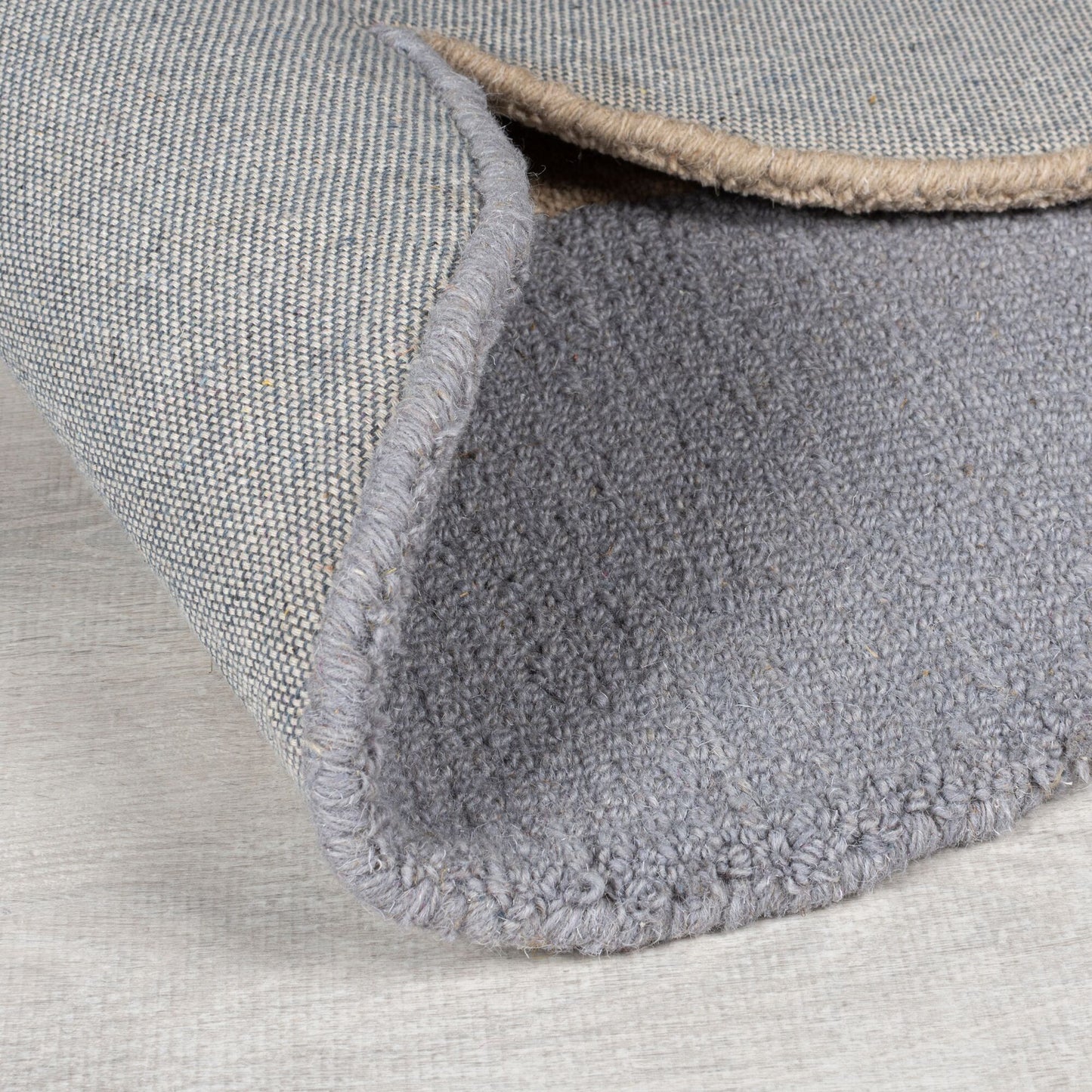Tapis de couloir en laine CONIC