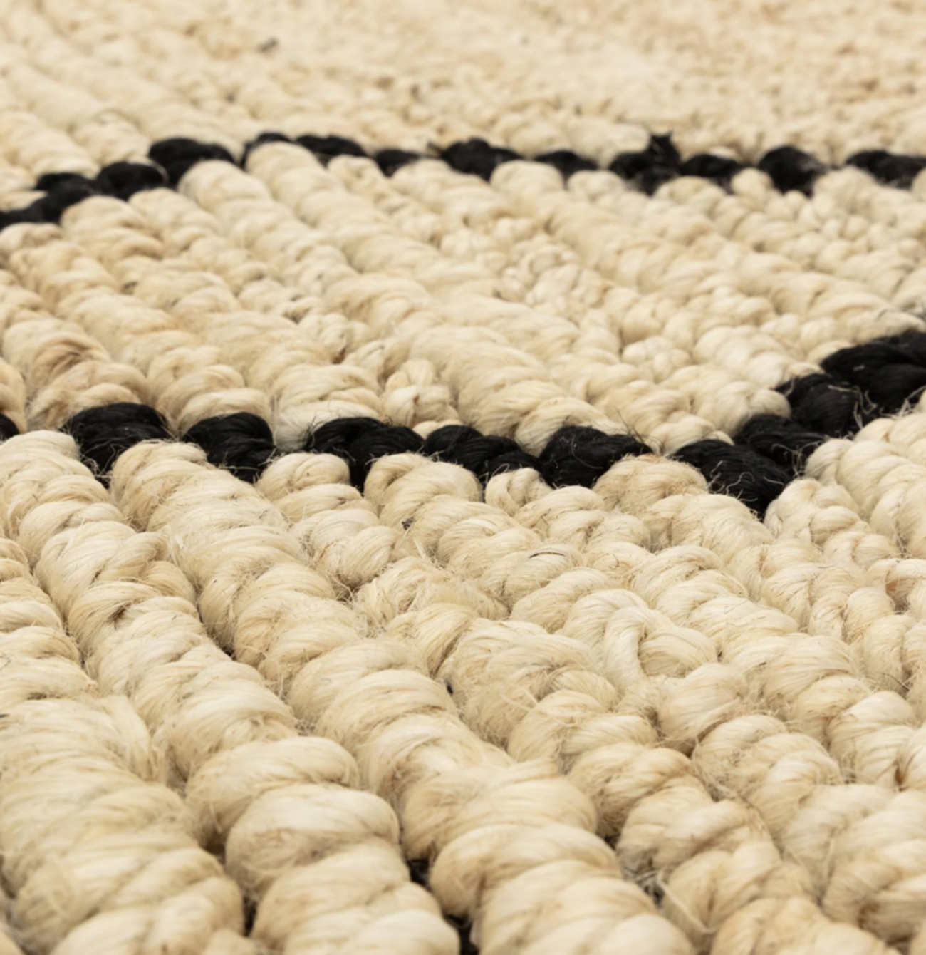 Tapis tissé main en jute AGORA