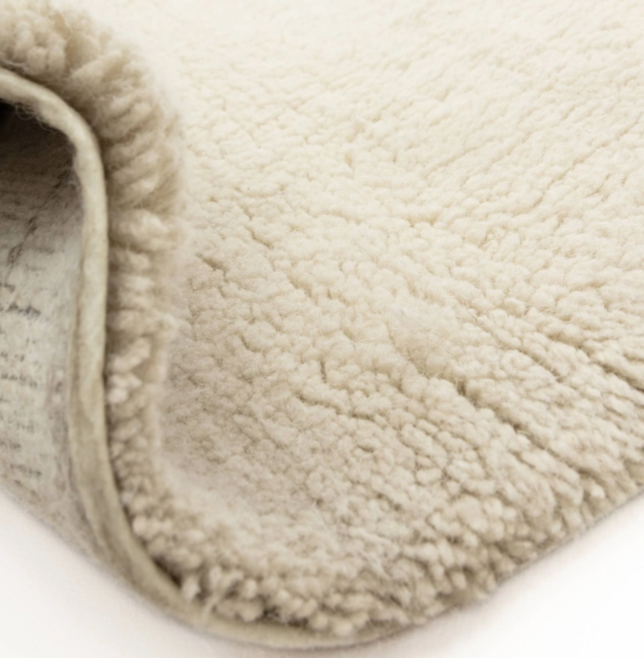 Tapis berbère tufté main en laine HATCH