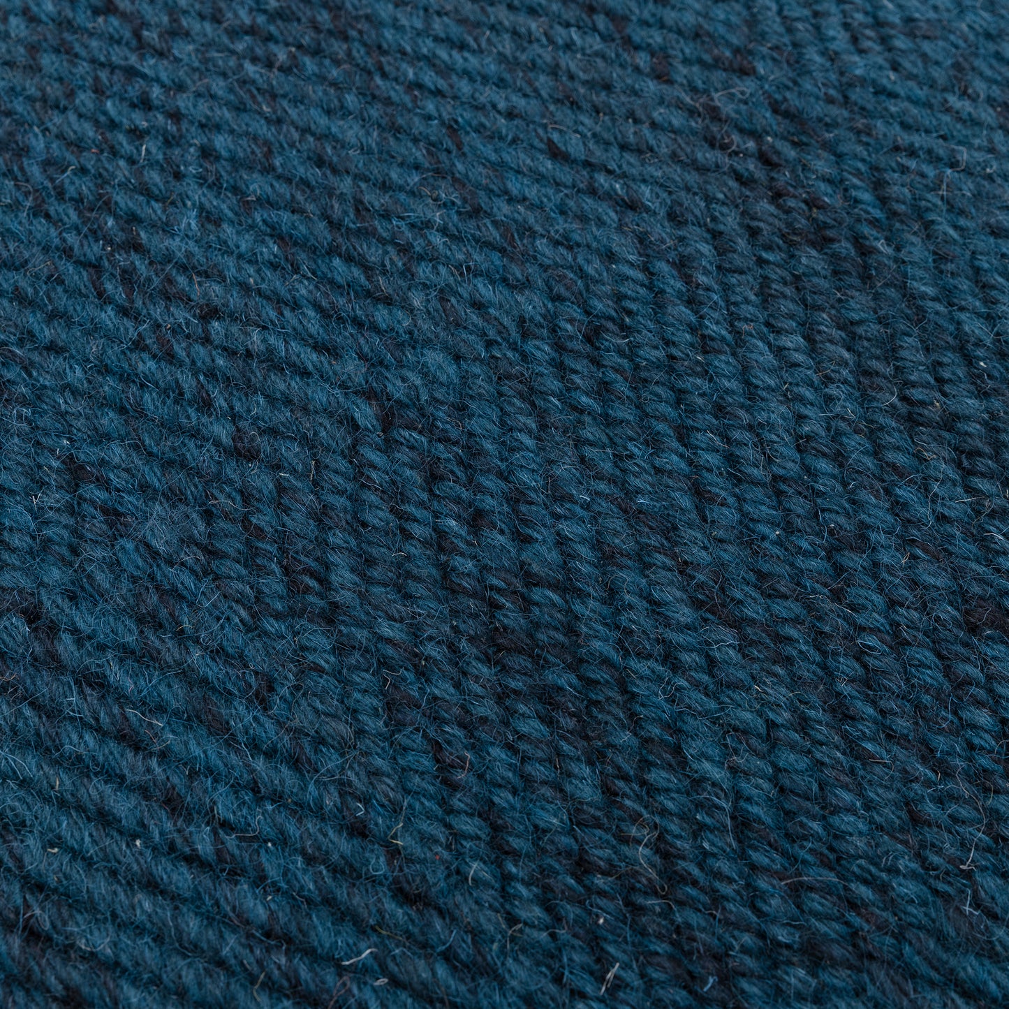 Tapis de salon et chambre en laine FERRIC