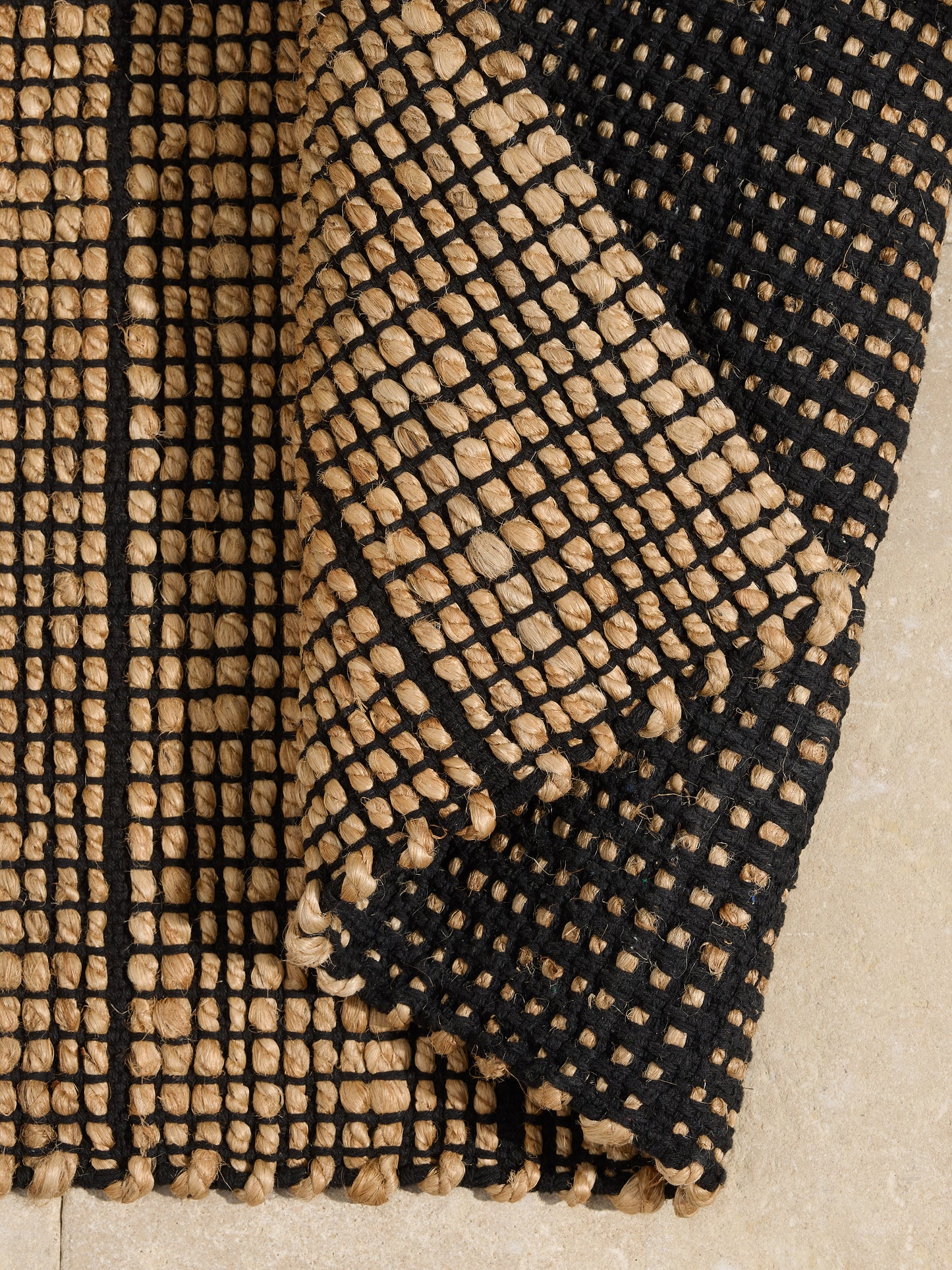 Tapis de salon et chambre en jute BANDY