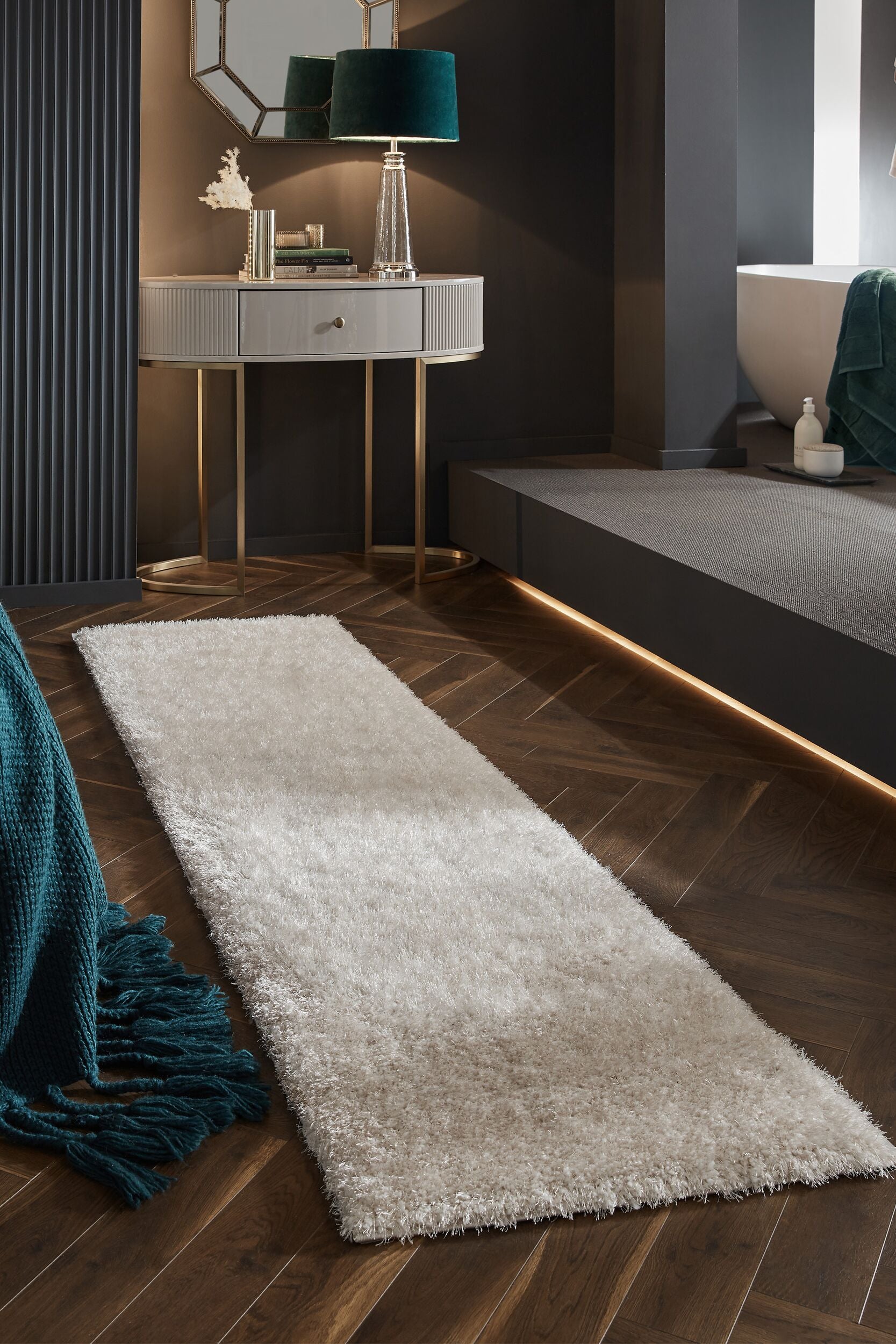 Alfombra moderna de pelo largo para salón MERINO