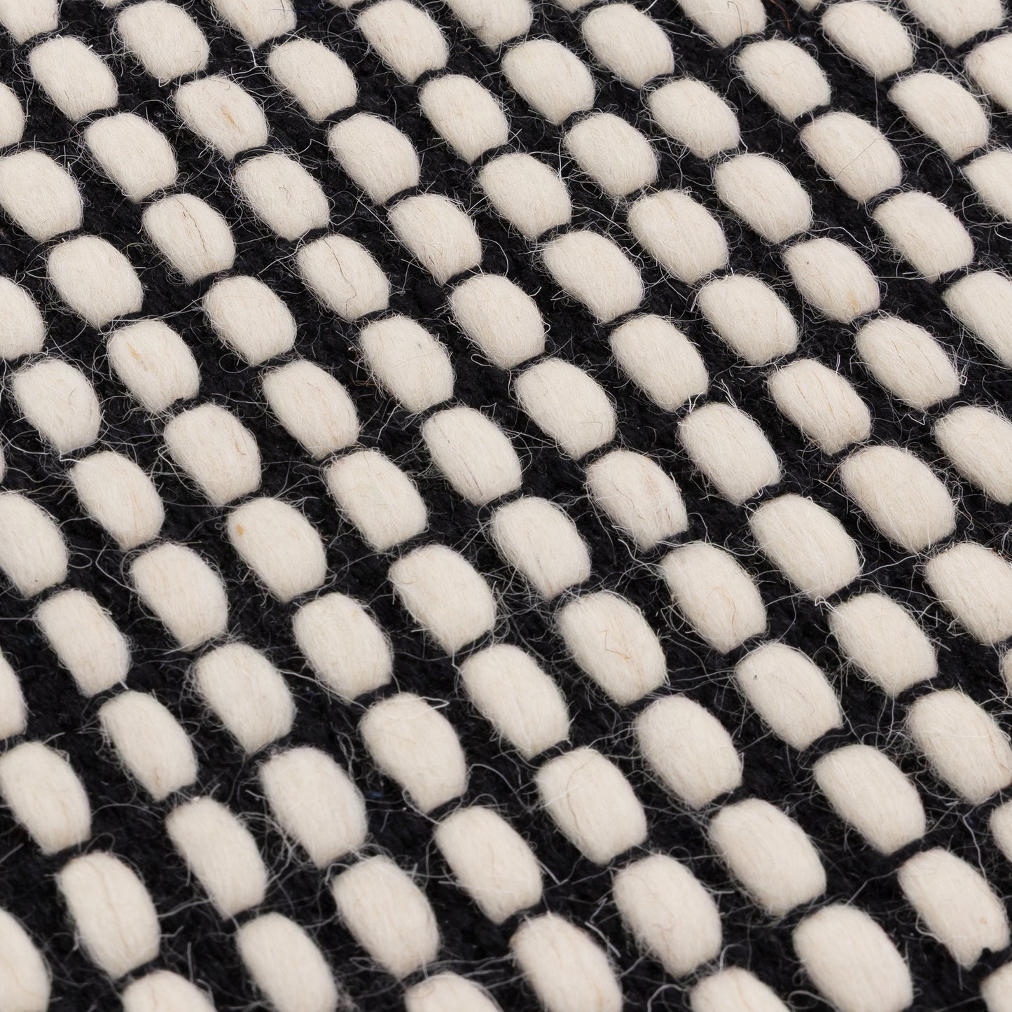 Tapis de salon et chambre en laine FLUB