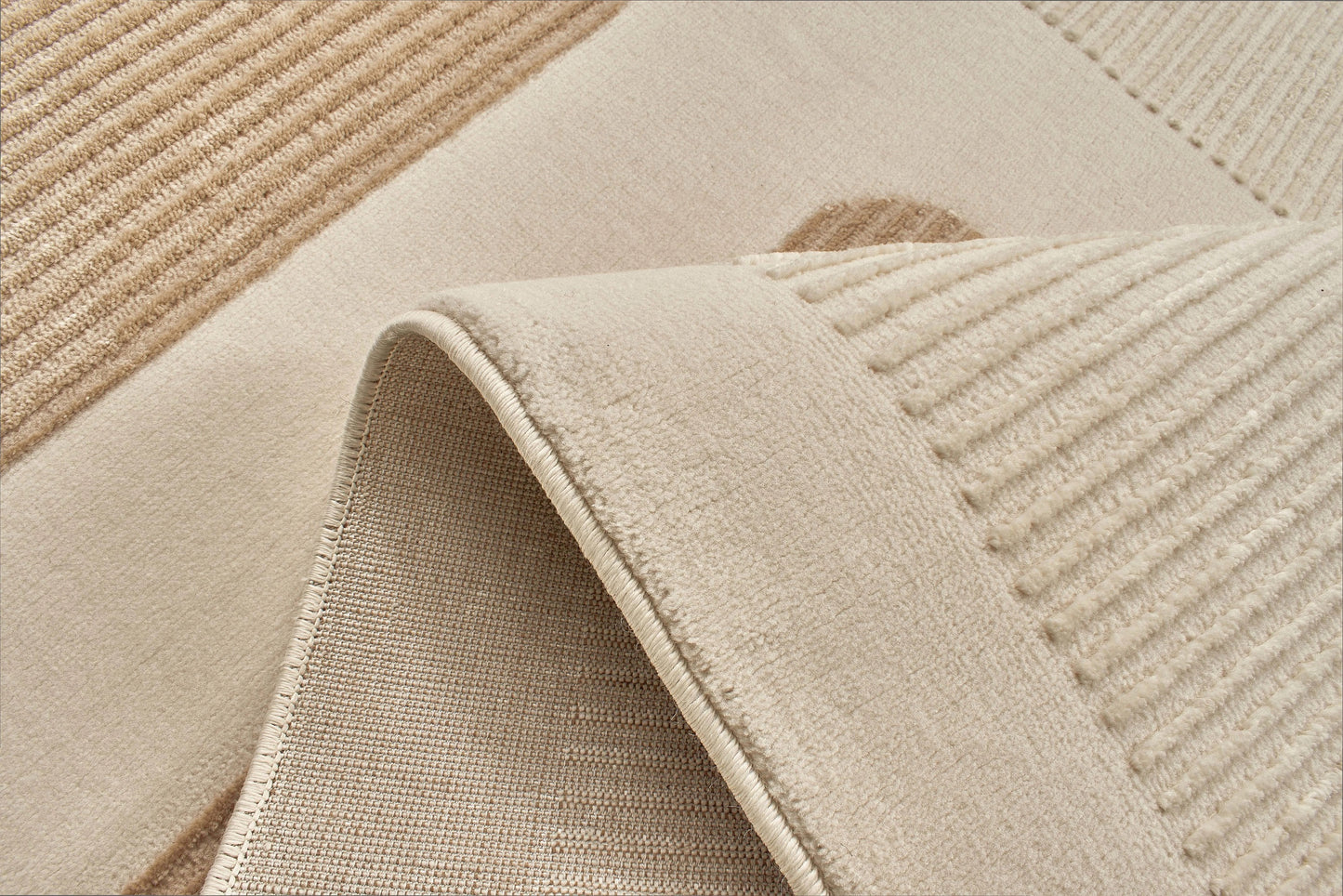 Tapis de salon moderne CREMI