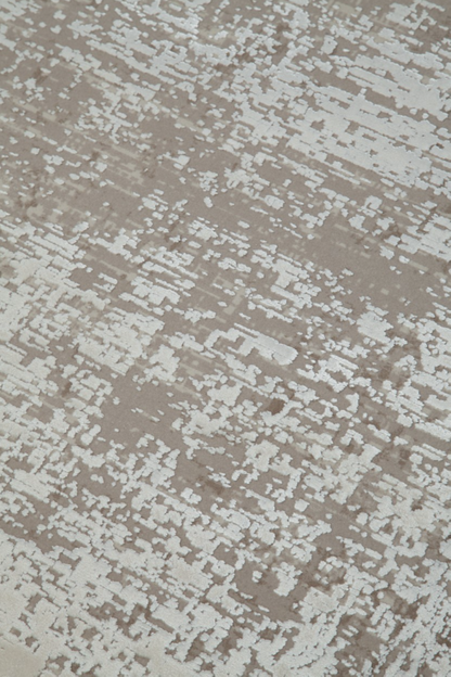 Modern living room rug in viscose with embroidery 