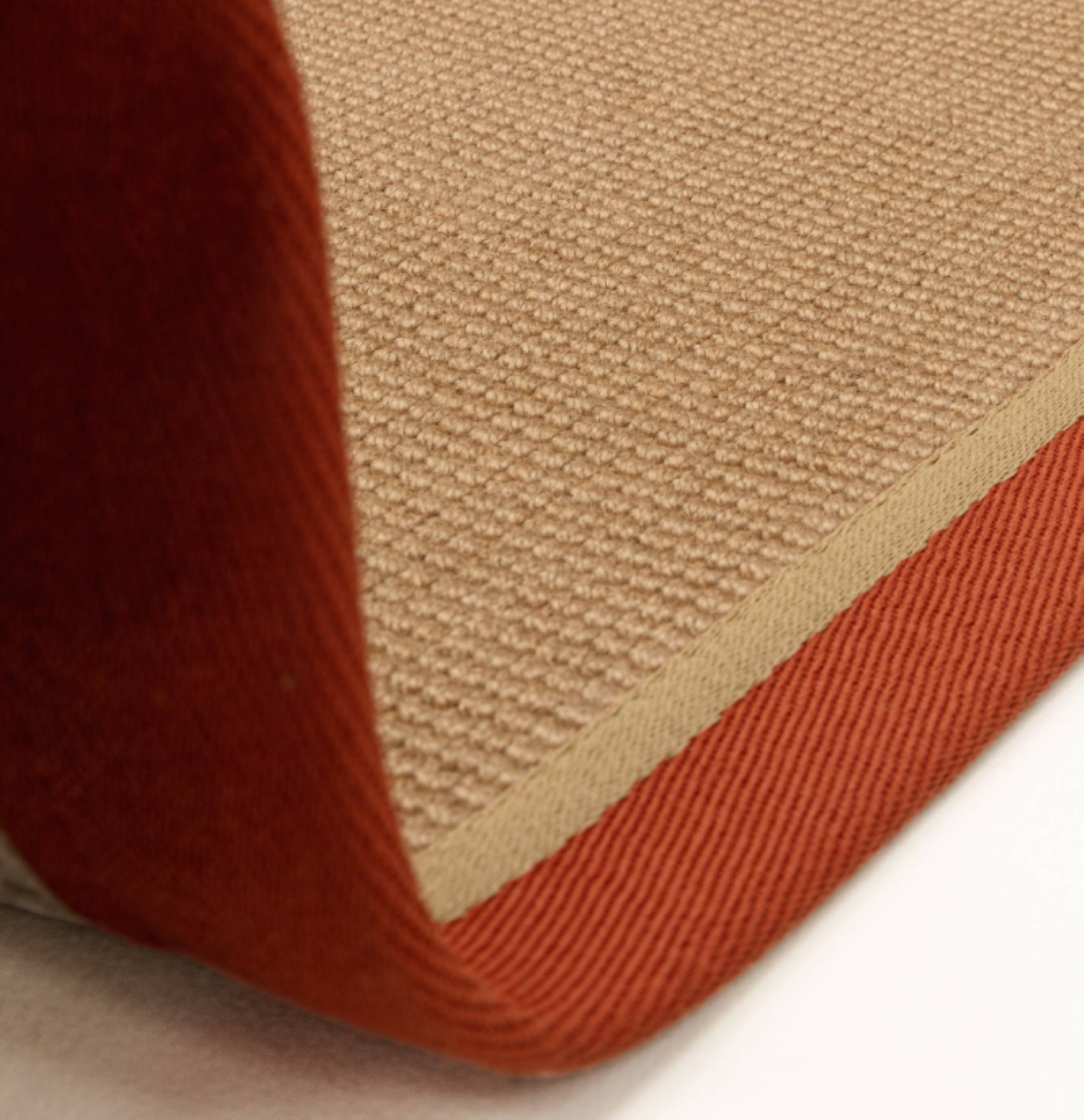 Tapis chambre et salon en jute moderne DORO