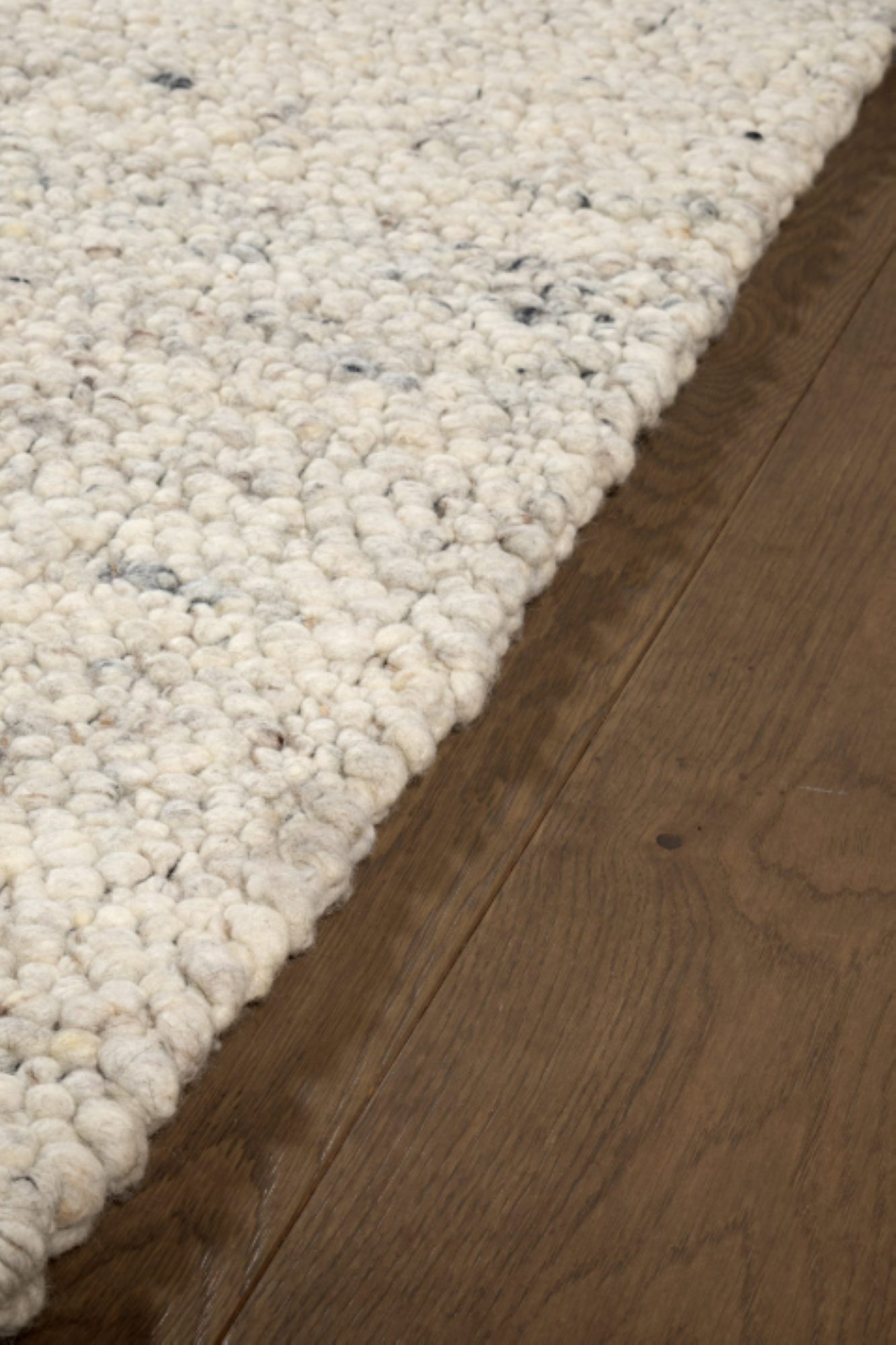 Tapis de salon fait main en laine SHEPERD