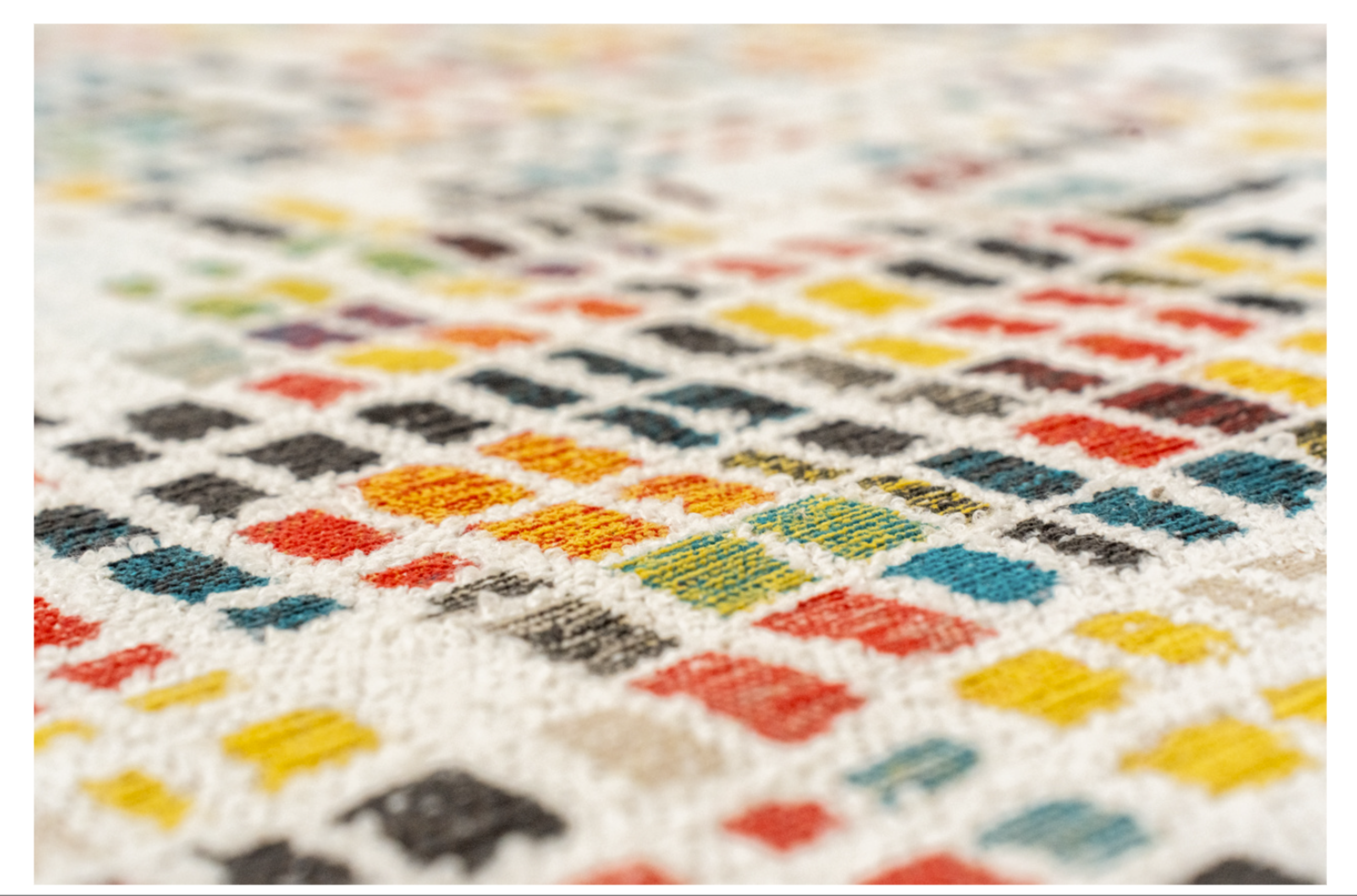 Tapis moderne tissé plat BOXY