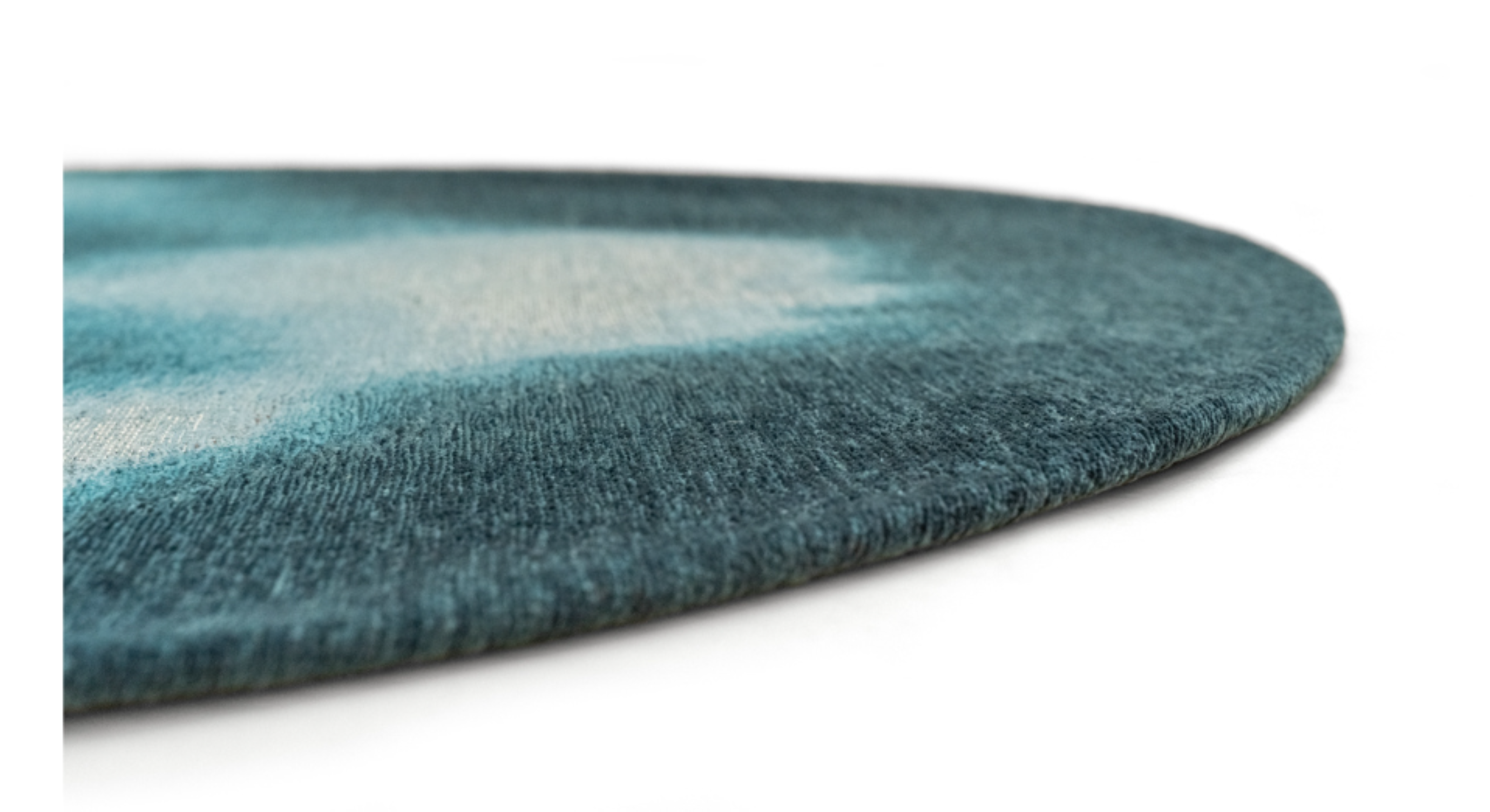 Tapis moderne tissé plat AERO