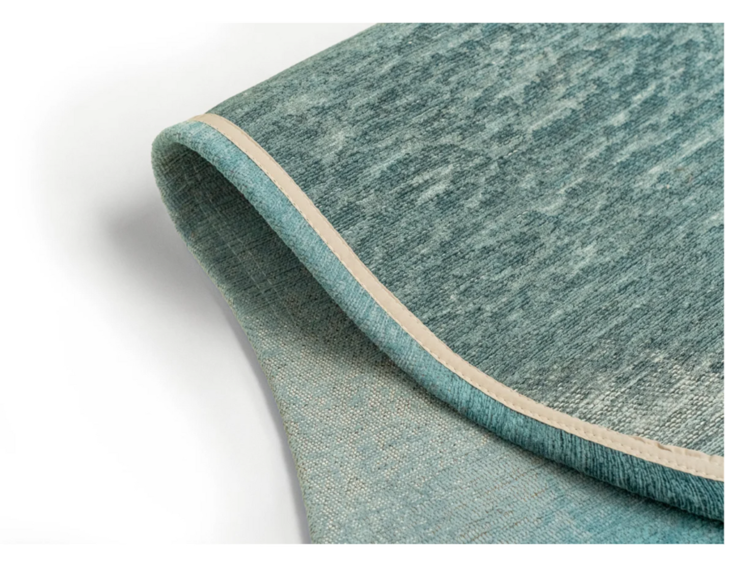 Tapis moderne tissé plat AERO