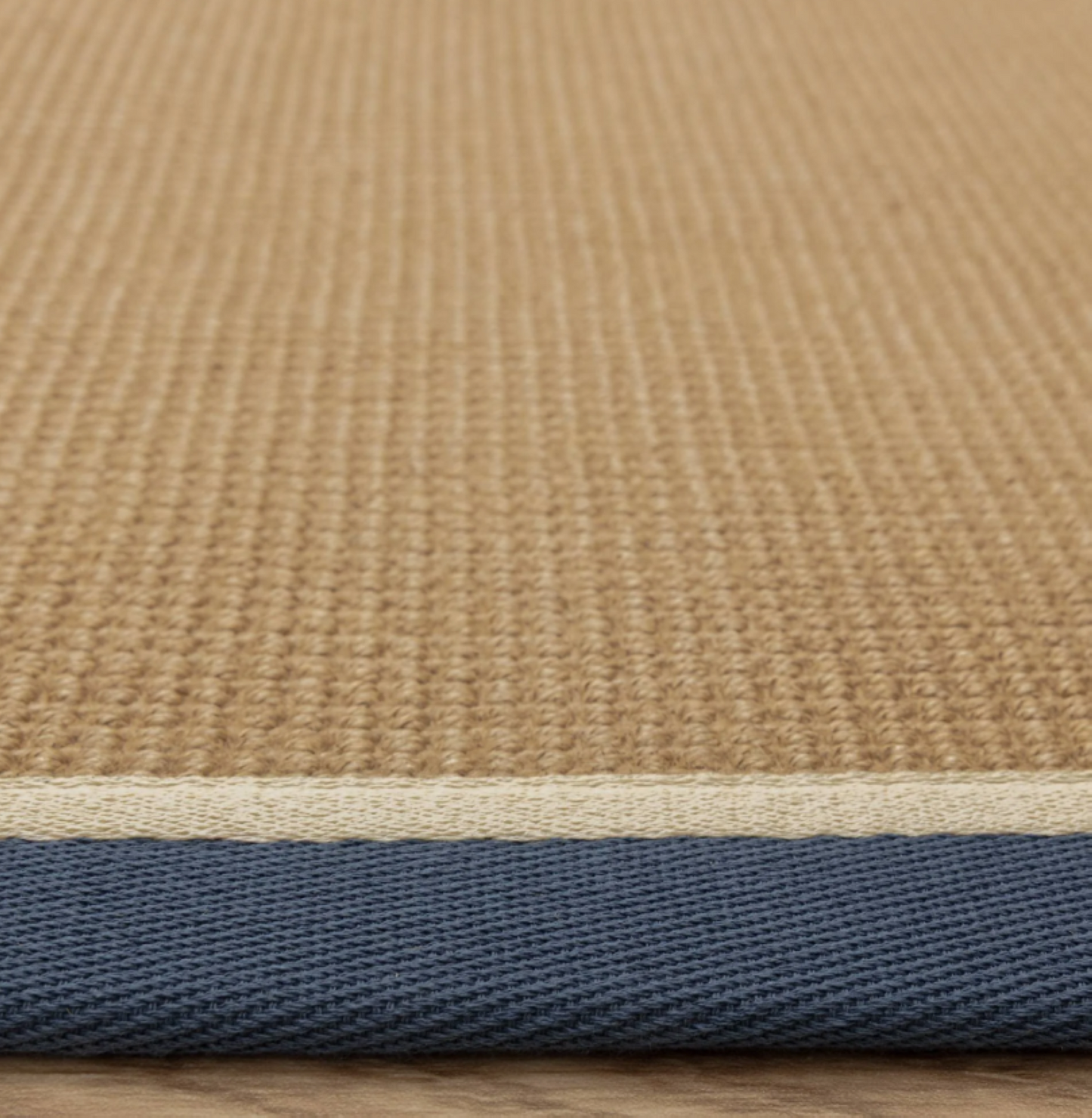 Alfombra moderna de yute DORO para dormitorio y salón 