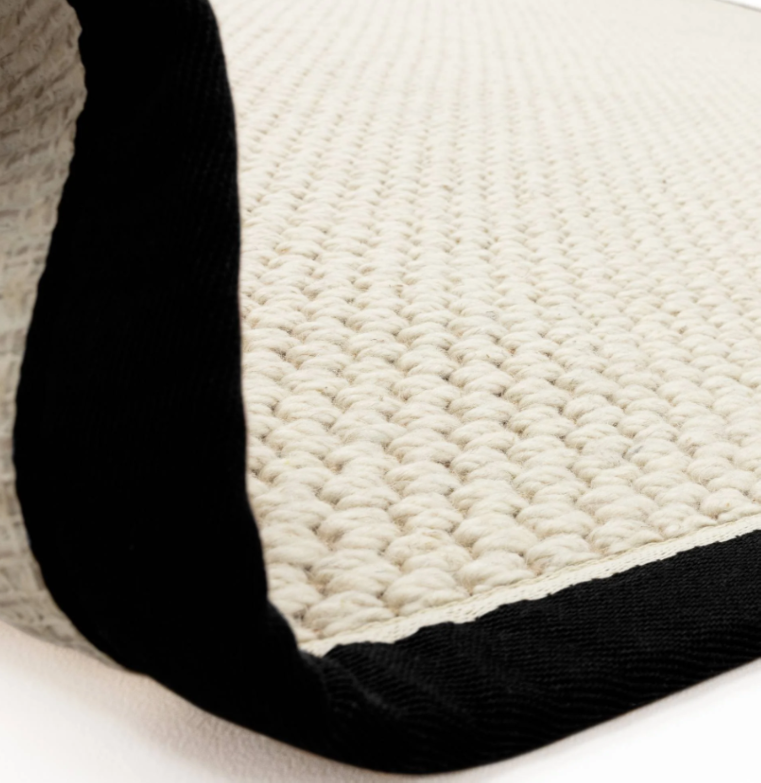 Alfombra moderna para sala de estar ROKA en lana y yute