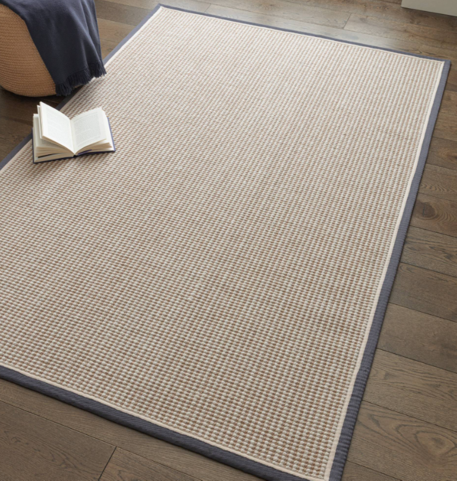 Alfombra moderna para sala de estar ROKA en lana y yute