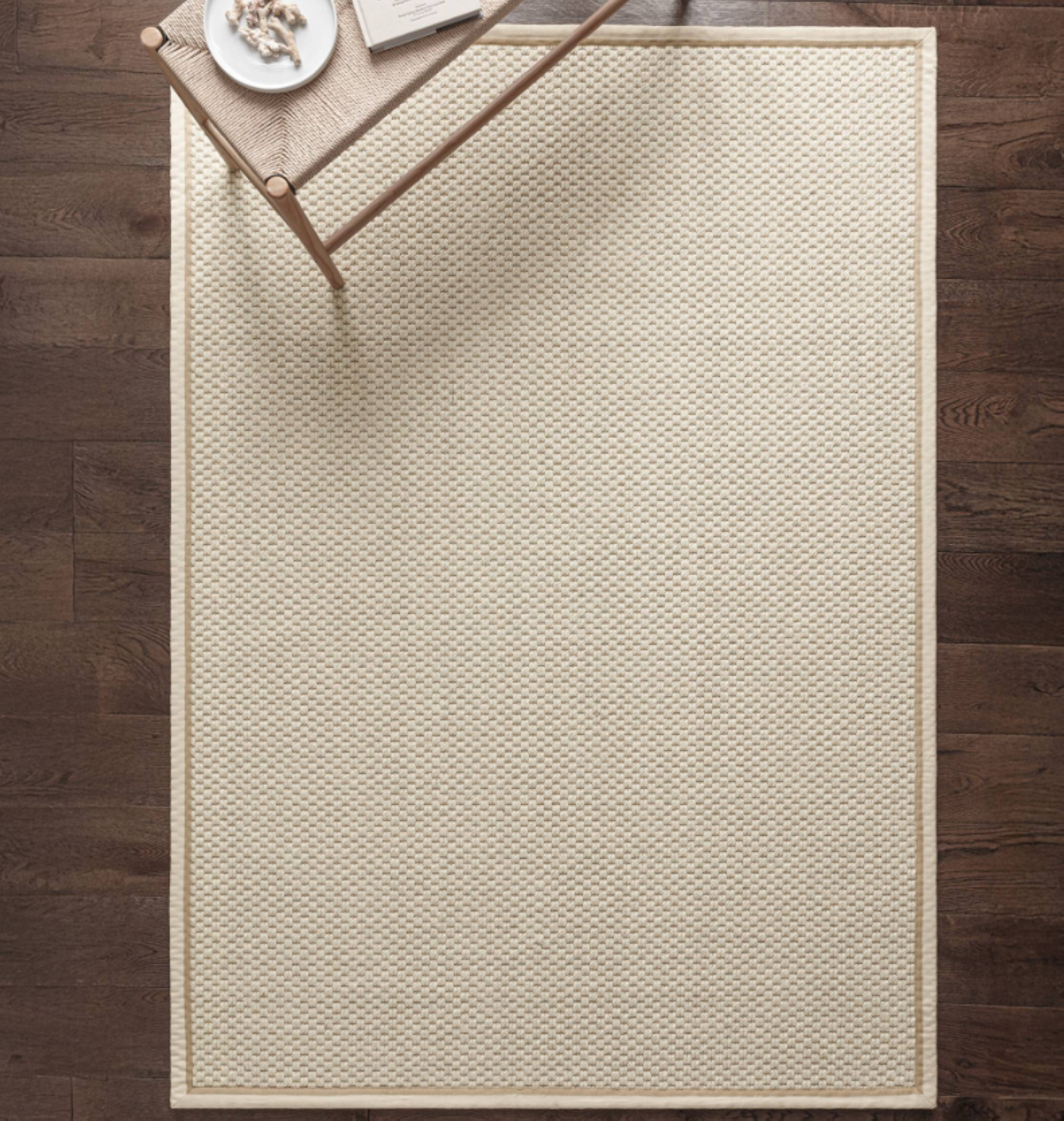Alfombra moderna para sala de estar ROKA en lana y yute