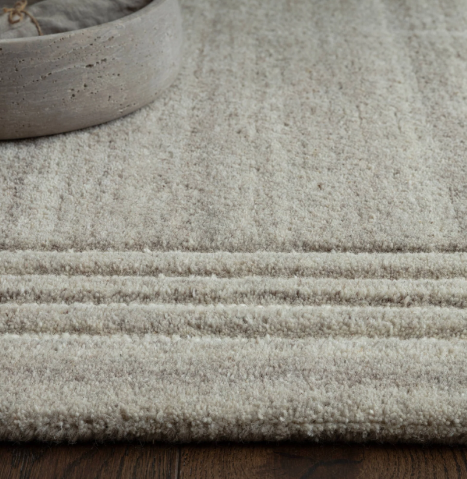 Alfombra moderna de pura lana LORO para sala de estar y dormitorio