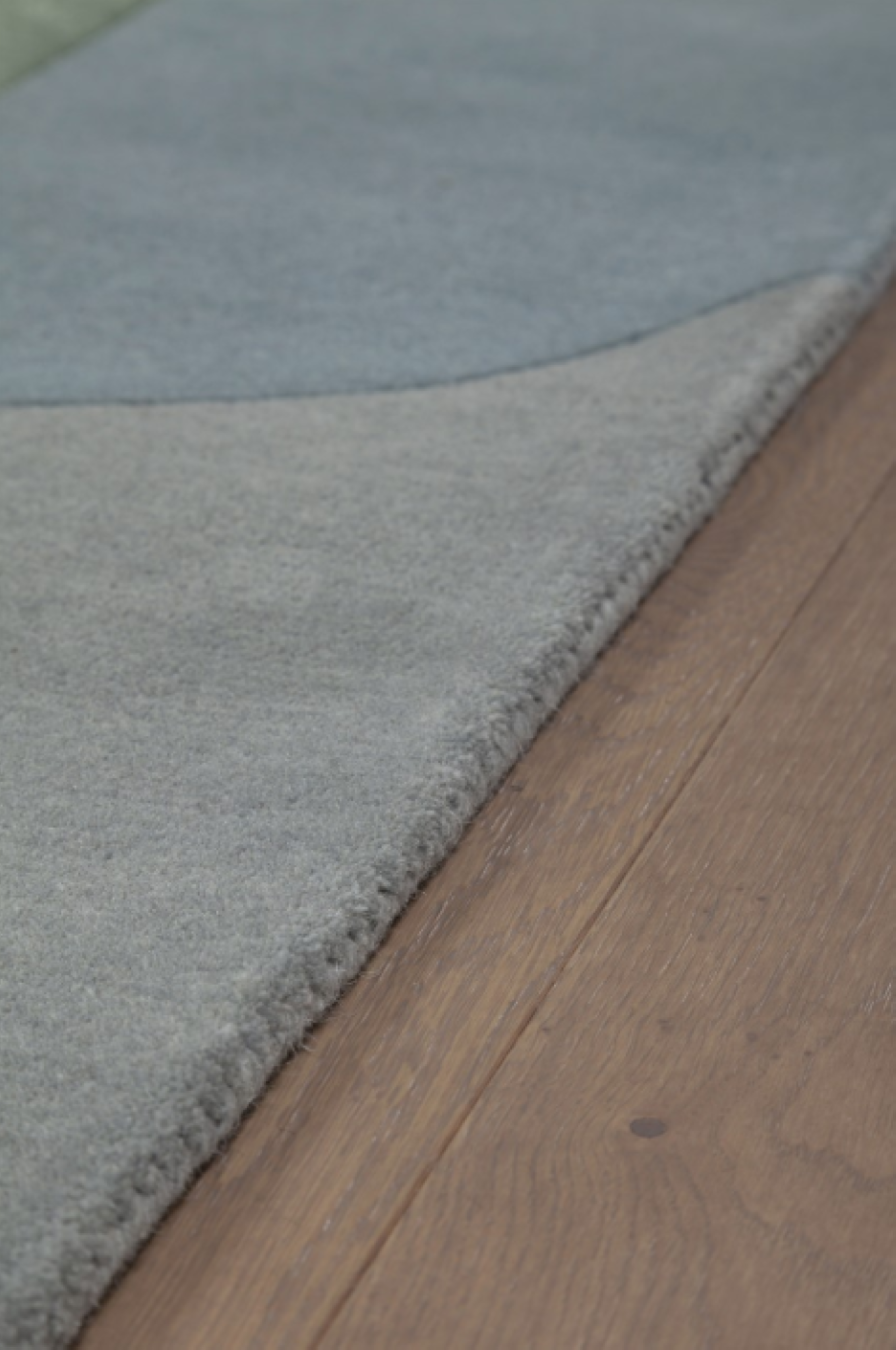 Tapis moderne tufté main laine et viscose RICHMOND