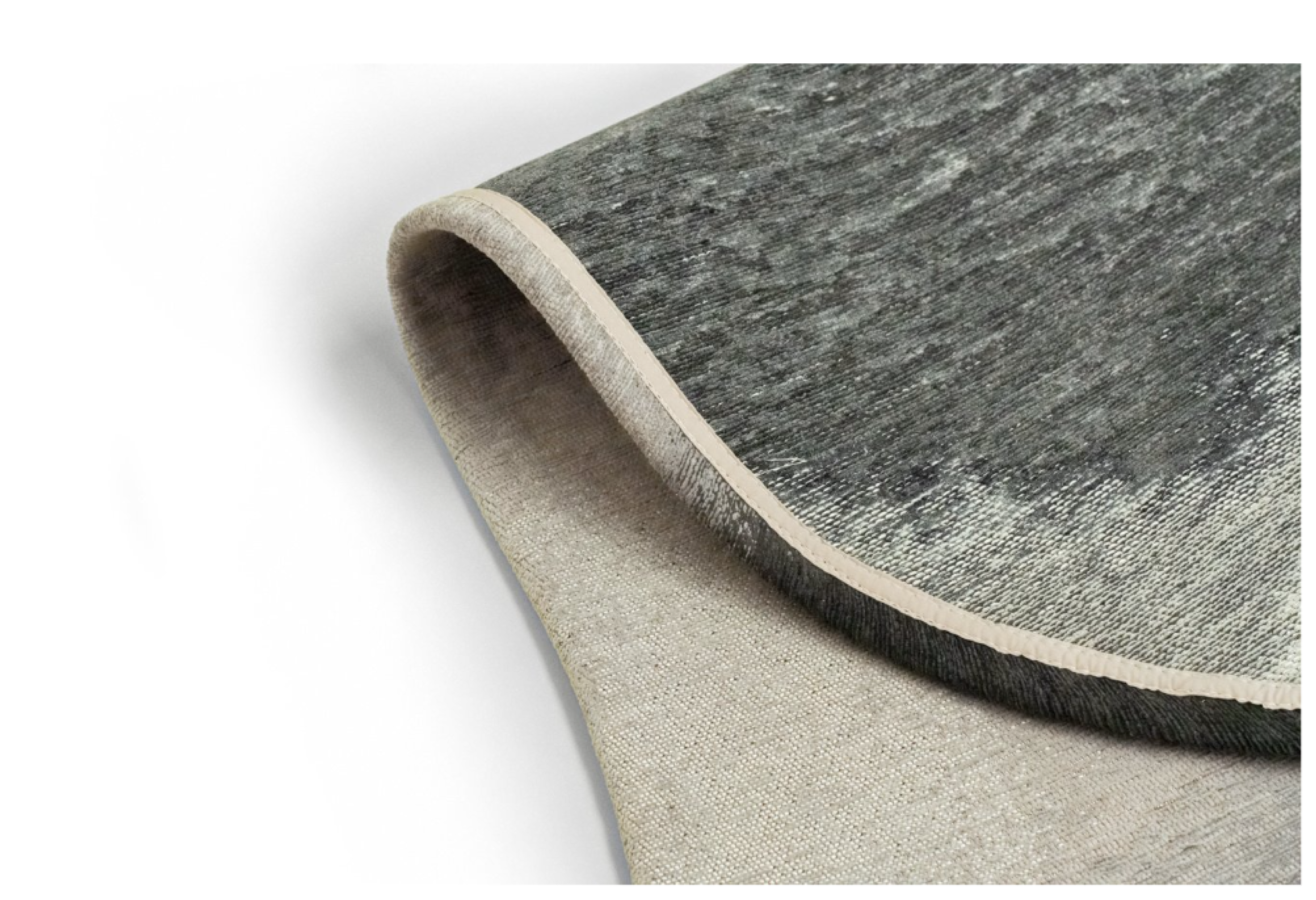 Tapis moderne tissé plat AERO