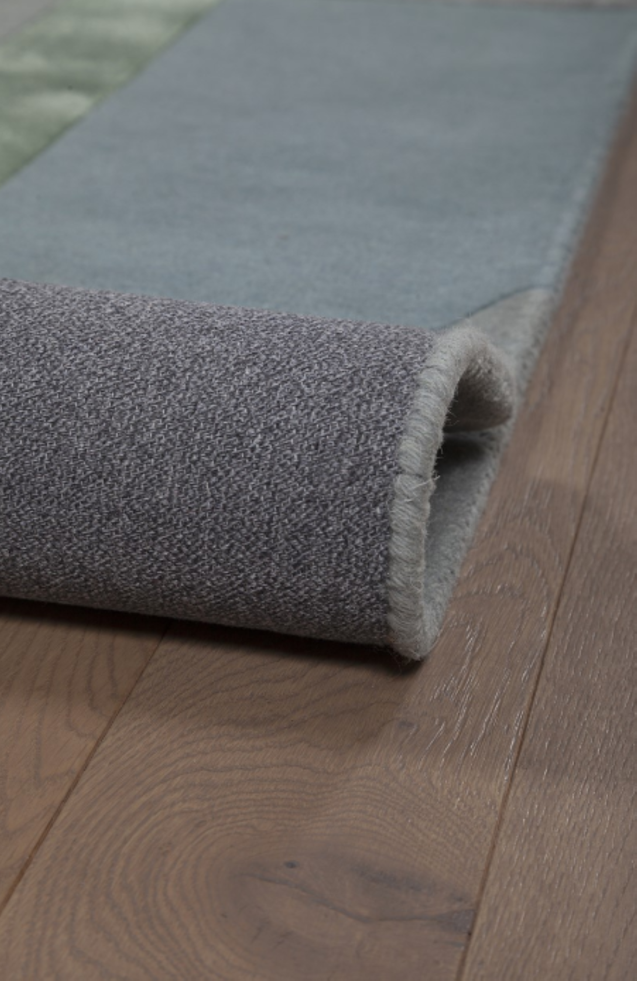 Tapis moderne tufté main laine et viscose RICHMOND