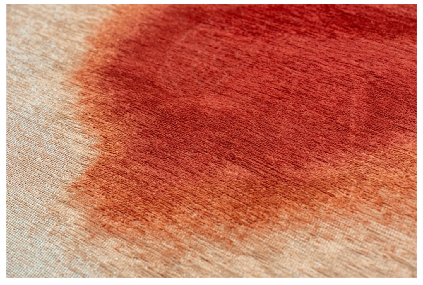 Tapis moderne tissé plat AERO