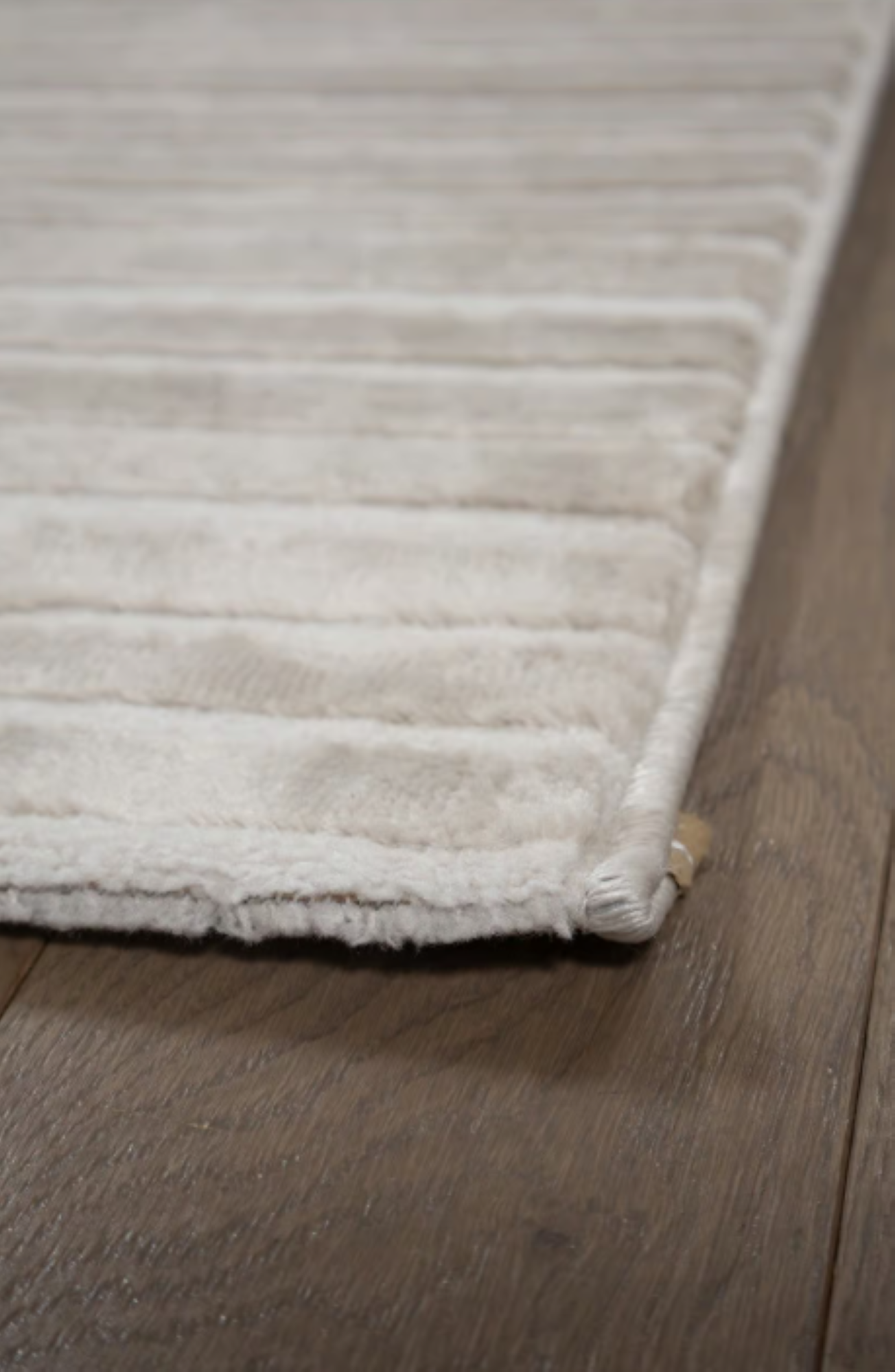 Tapis moderne tissé plat CHIKA