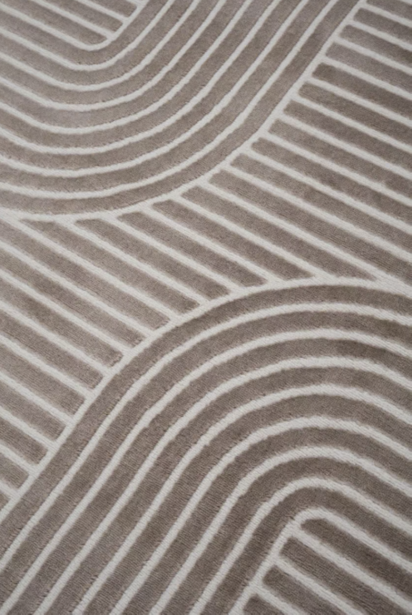 Tapis moderne tissé plat CHIKA