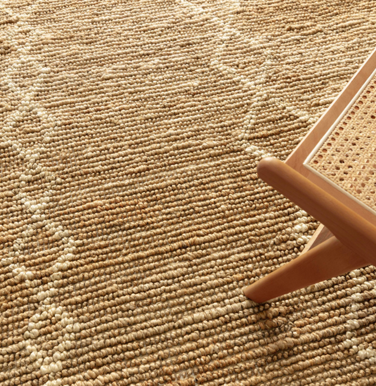 Tapis tissé main en jute AGORA