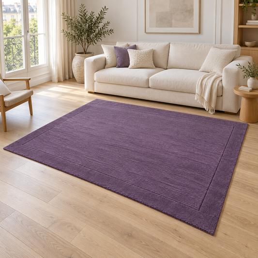 Tapis de Salon Moderne uni Pure Laine CANDY Violet entièrement visible dans un salon lumineux — photo ambiance