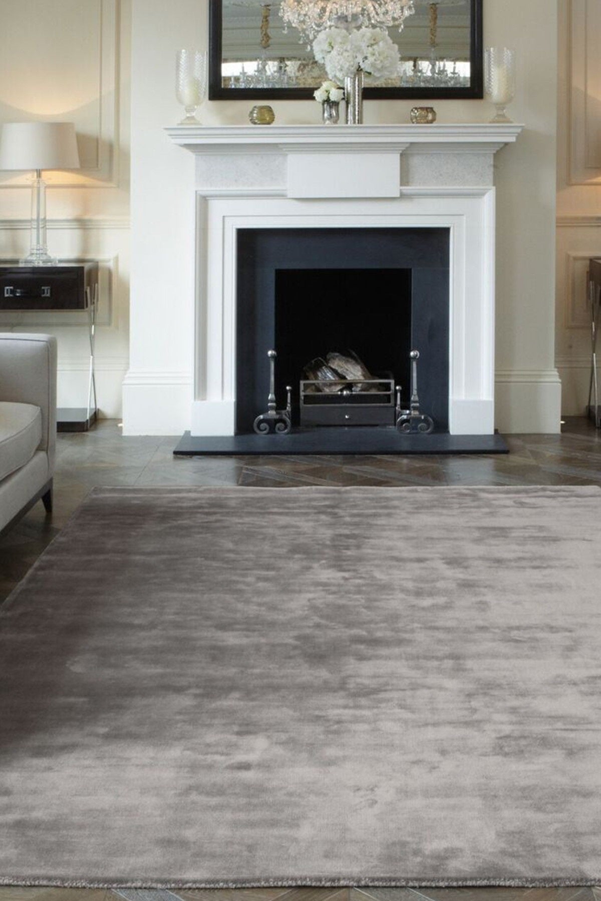 Tapis de salon en viscose fait main TITANE - Novatrend 