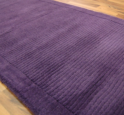 Tapis de couloir uni pure laine CANDY Violet - Novatrend 