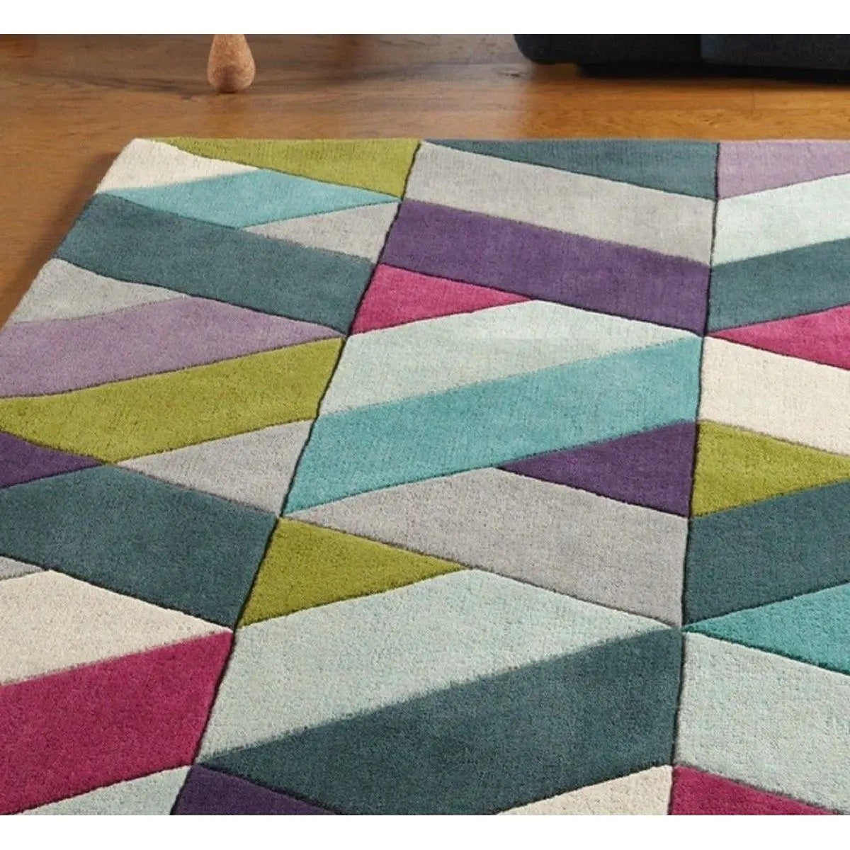 Tapis pure laine à motifs FLASHY CHEVRON - Novatrend 