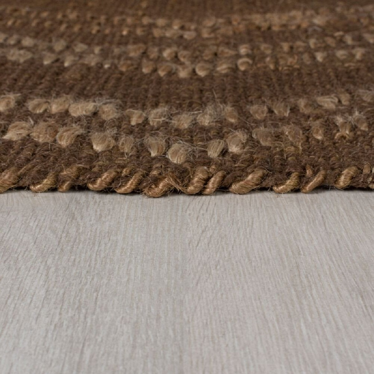 Tapis moderne en jute TREY
