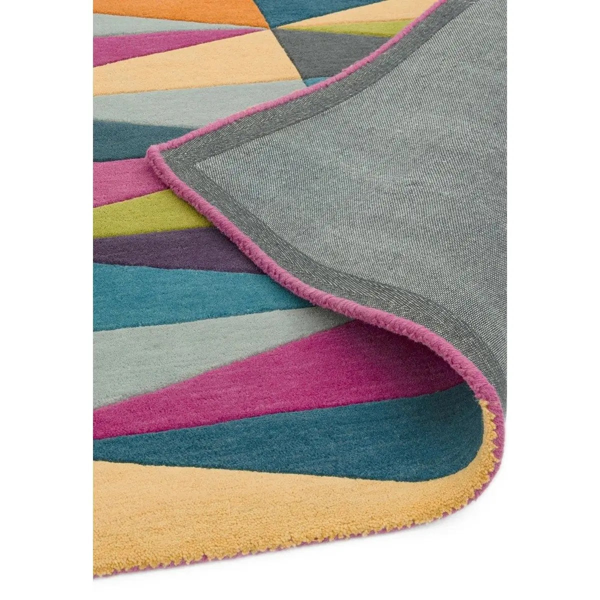Tapis pure laine à motifs FLASHY TRIANGLES - Novatrend 