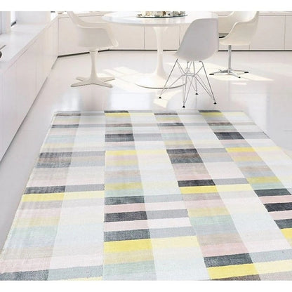 Tapis viscose tufté main à motifs CODE - Novatrend 