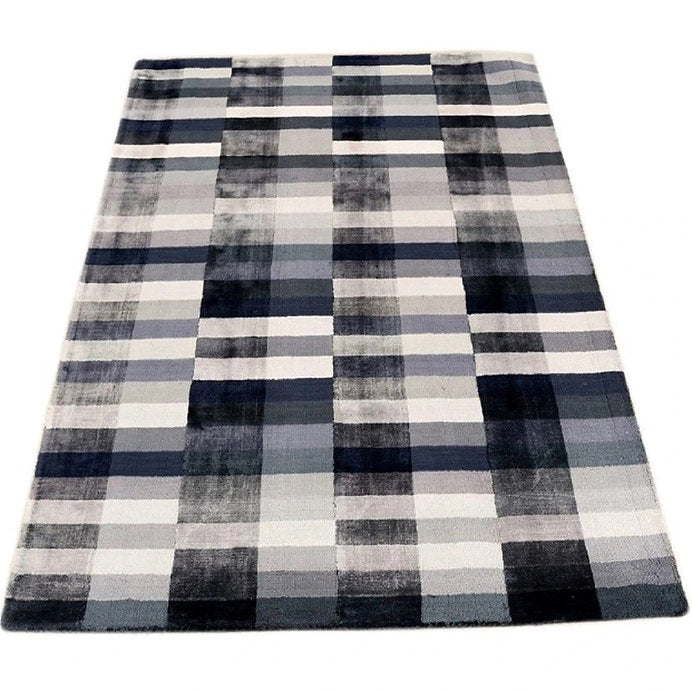Tapis viscose tufté main à motifs CODE - Novatrend 