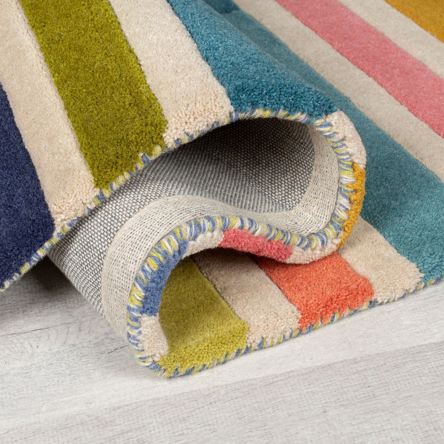 Tapis de salon moderne pure laine KEYO