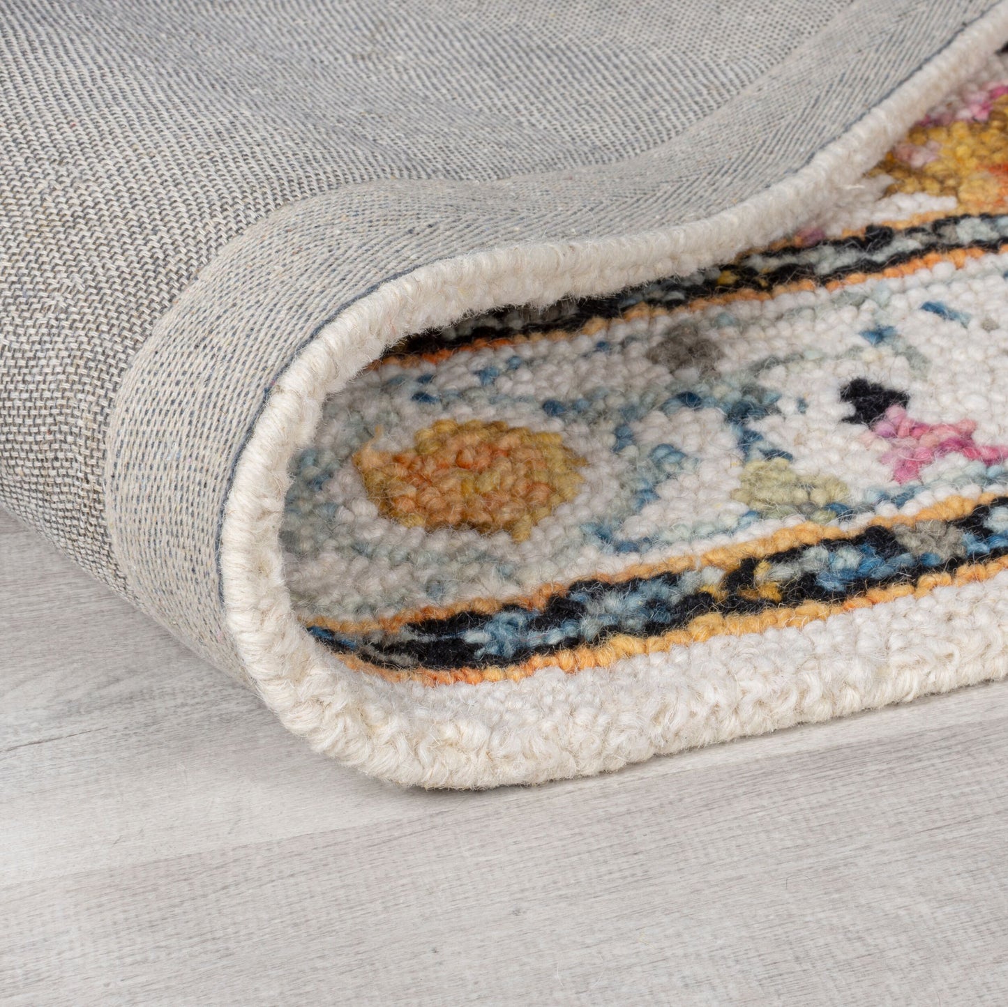 Tapis de salon pure laine style orient DALILA